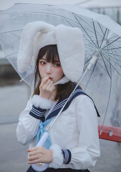 人人操人人摸之富婆_BD英语在线视频观看
