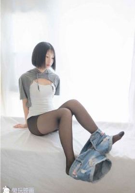 欧美女歌手a字开头_BD国语全集免费播放
